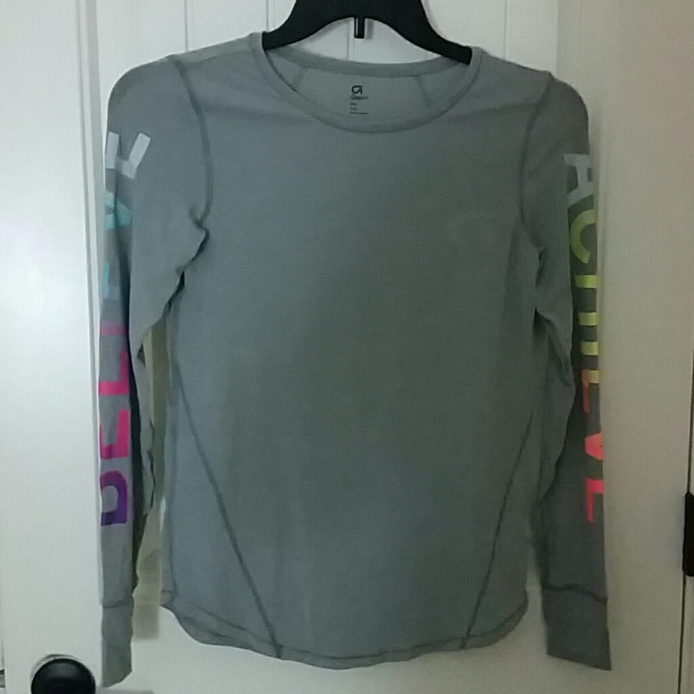 Kid's long sleeve shirt. Never worn.
